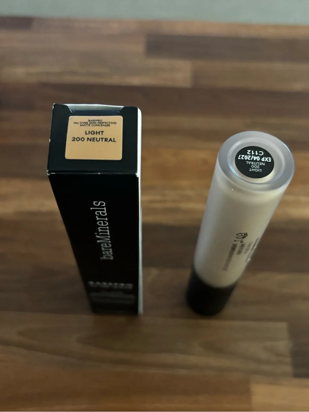 bareMinerals shade light